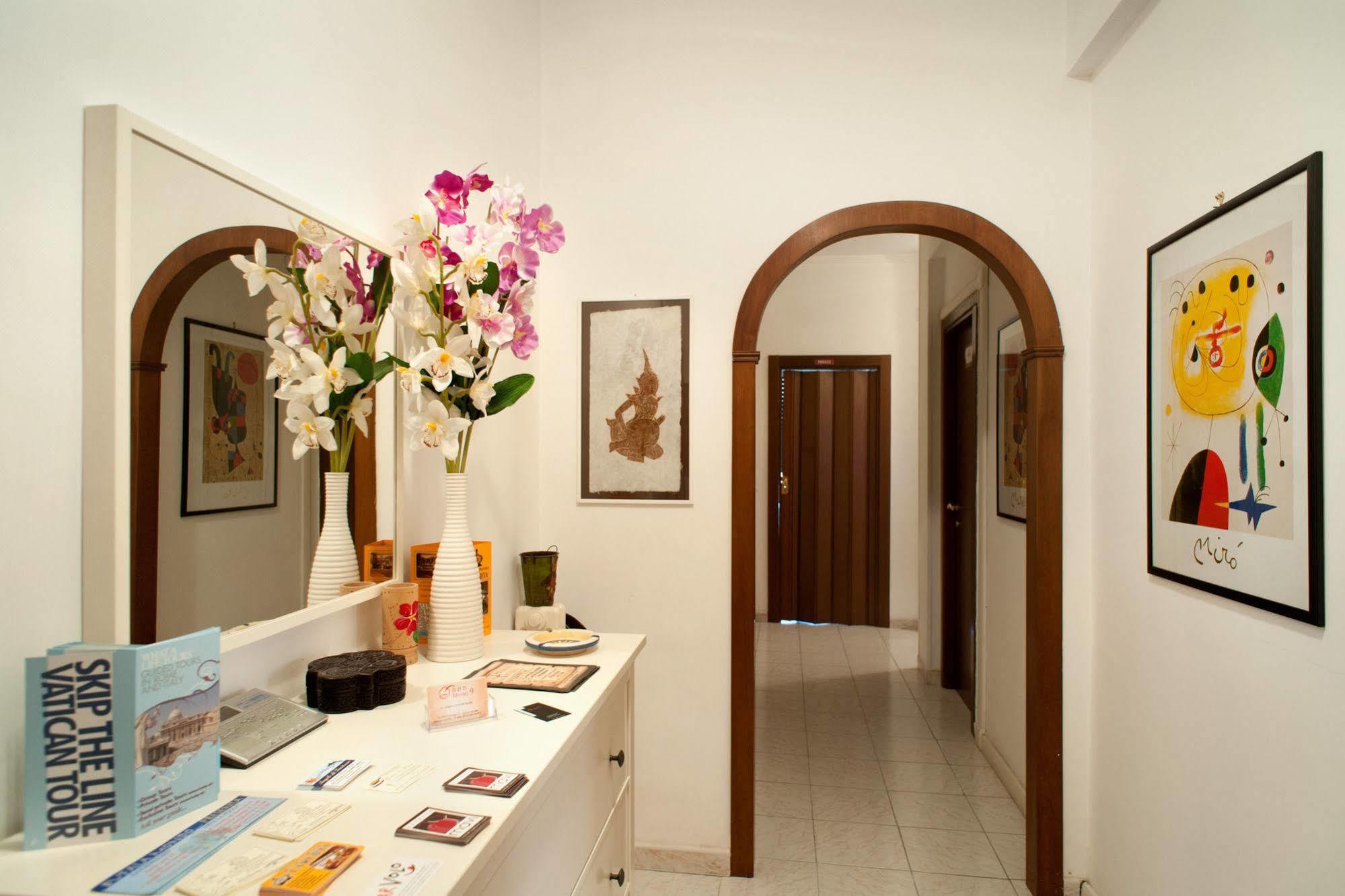 Interno 9 Roma Exterior foto