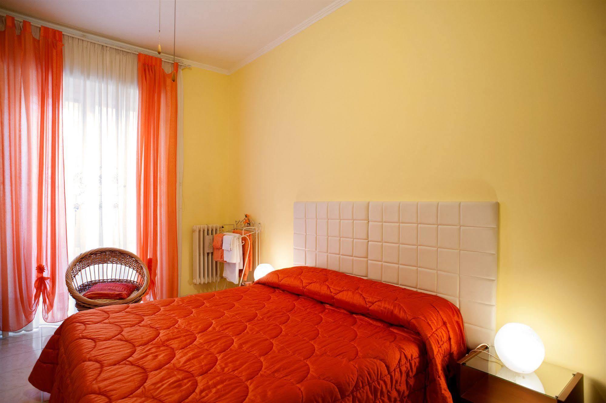 Interno 9 Roma Exterior foto