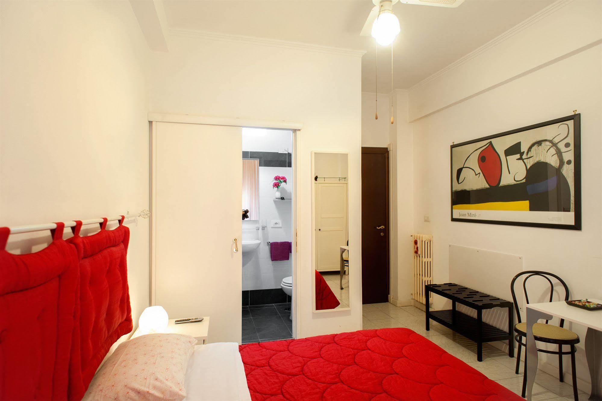 Interno 9 Roma Exterior foto