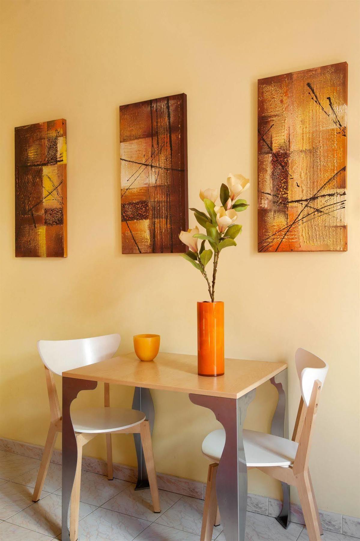 Interno 9 Roma Exterior foto