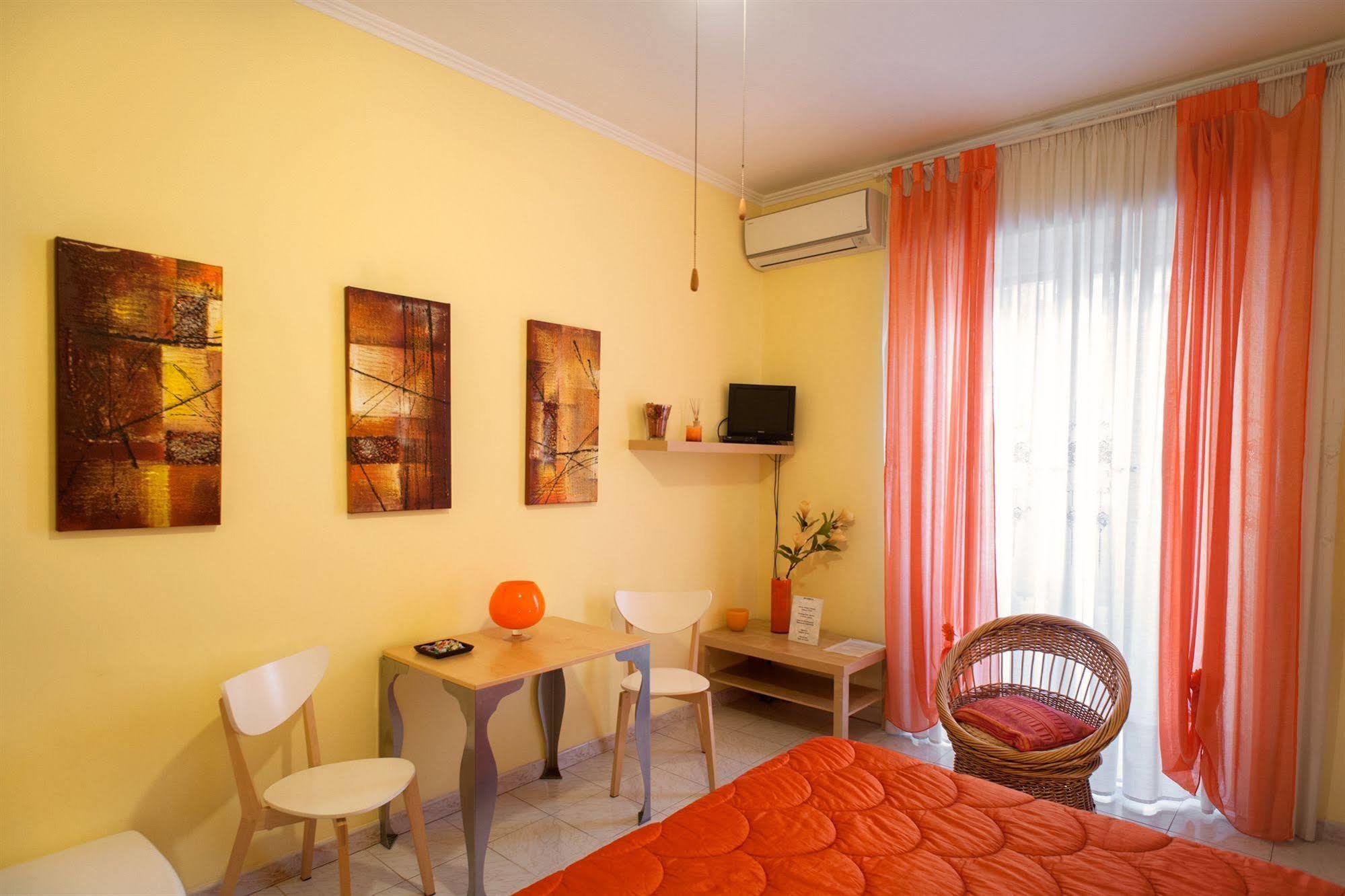 Interno 9 Roma Exterior foto
